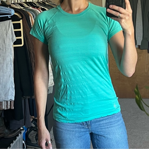 Smartwool PHD top. Size small - Picture 6 of 6